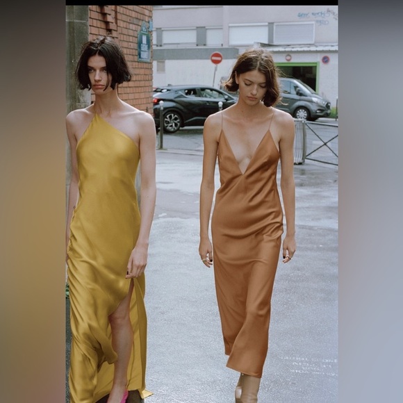 Nwt Zara M - Picture 2 of 4